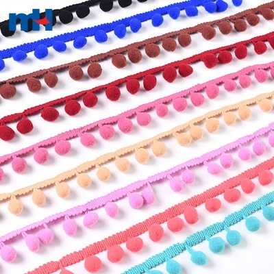 Pom Pom Trim